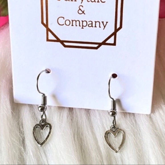 Jewelry - Dainty Silver Colored Heart Earrings NWT